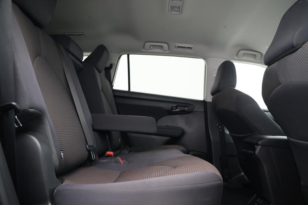 2023 Toyota Kluger Gx 2WD, Automatic, 68138 km, Right Side Rear Door Cabin View