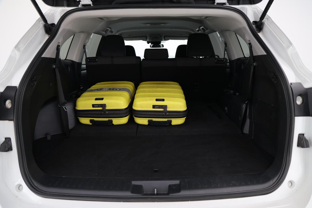 2023 Toyota Kluger Gx 2WD, Automatic, 68138 km, Boot Inside View with Luggage