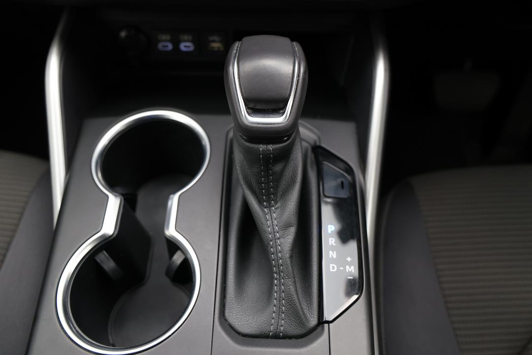 2023 Toyota Kluger Gx 2WD, Automatic, 68138 km, Gear Lever 