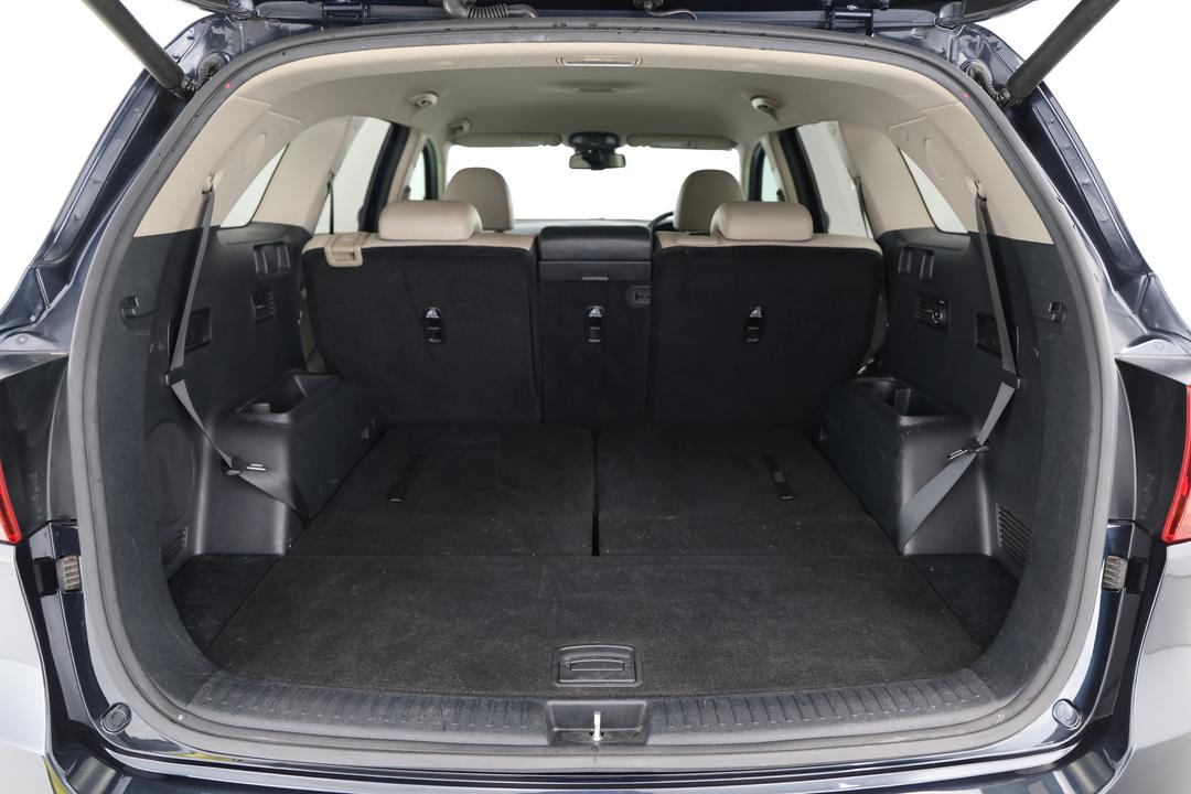 2018 Kia Sorento Sli (4x4), Automatic, 118015 km, Boot Inside View