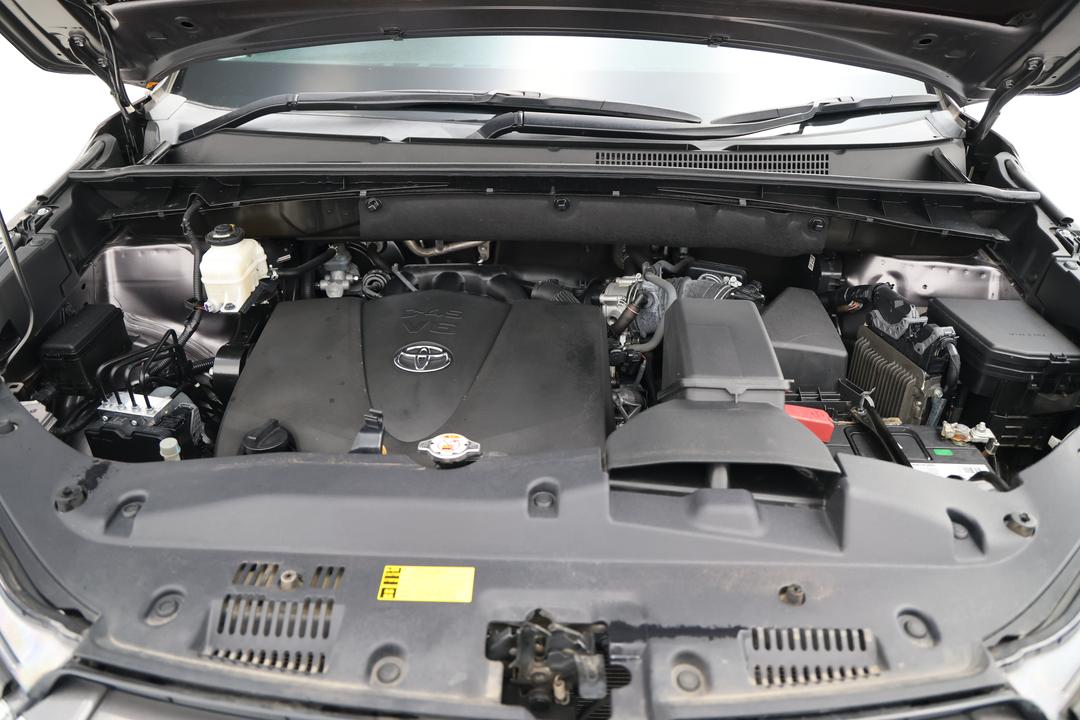 2018 Toyota Kluger Gxl (4x2), Automatic, 75402 km, Open Bonnet (Engine)