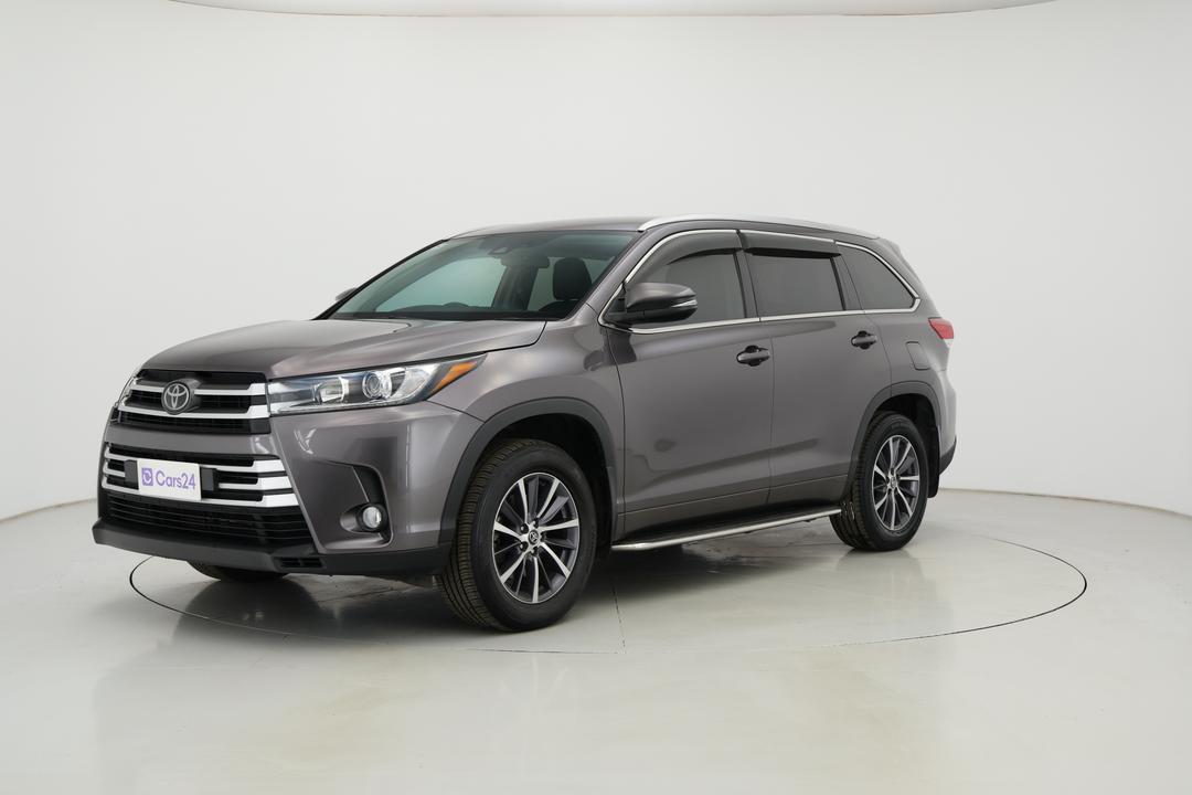 2018 Toyota Kluger Gxl (4x2), Automatic, 75402 km, Left Front Diagonal (45- Degree) View