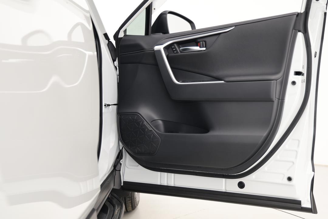 2025 Toyota RAV4 Cruiser (2WD) Hybrid, Automatic, 2410 km, Speaker View