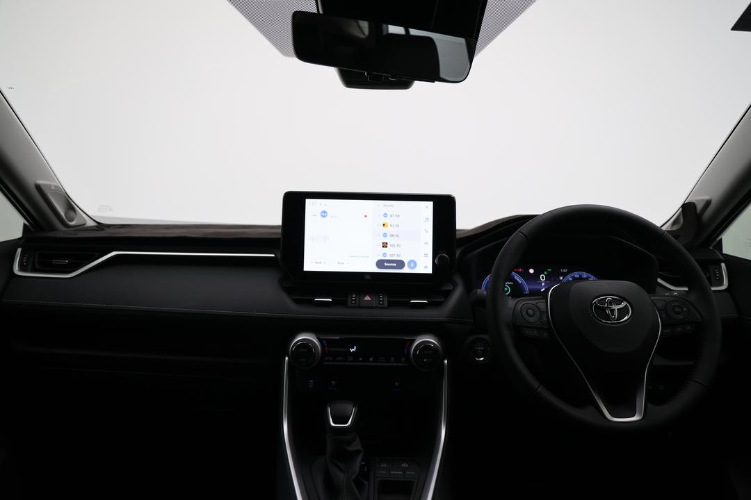 2025 Toyota RAV4 Cruiser (2WD) Hybrid, Automatic, 2410 km, Dashboard View