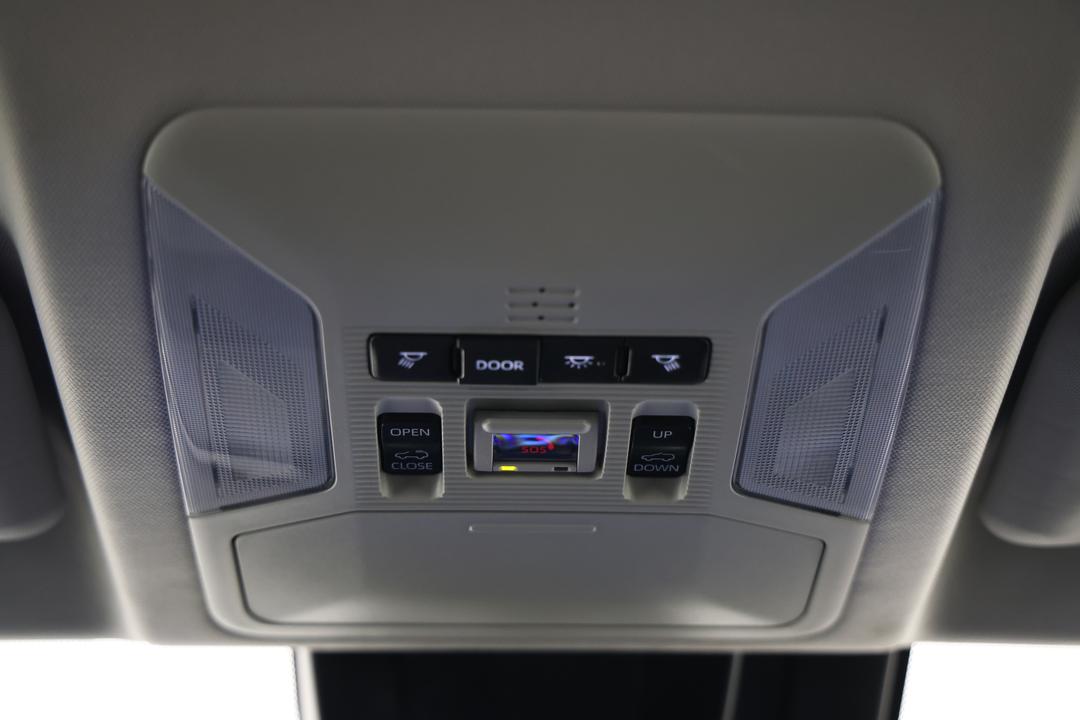 2025 Toyota RAV4 Cruiser (2WD) Hybrid, Automatic, 2410 km, On-Roof Controls/Sunglass holder