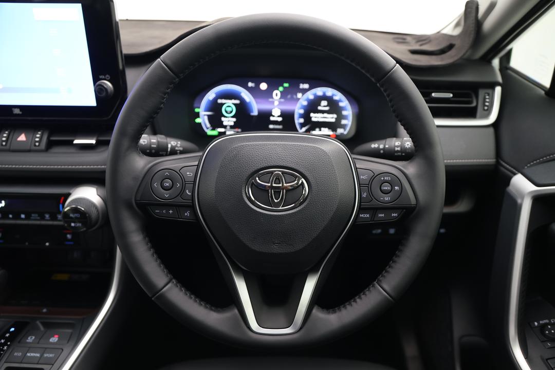 2025 Toyota RAV4 Cruiser (2WD) Hybrid, Automatic, 2410 km, Steering Wheel Close-up