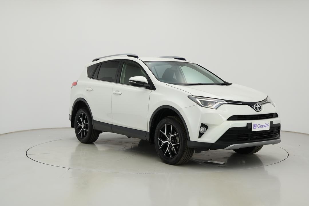 2017 Toyota RAV4 Gxl (2WD), Automatic, 76581 km, Right Front Diagonal (45- Degree) View