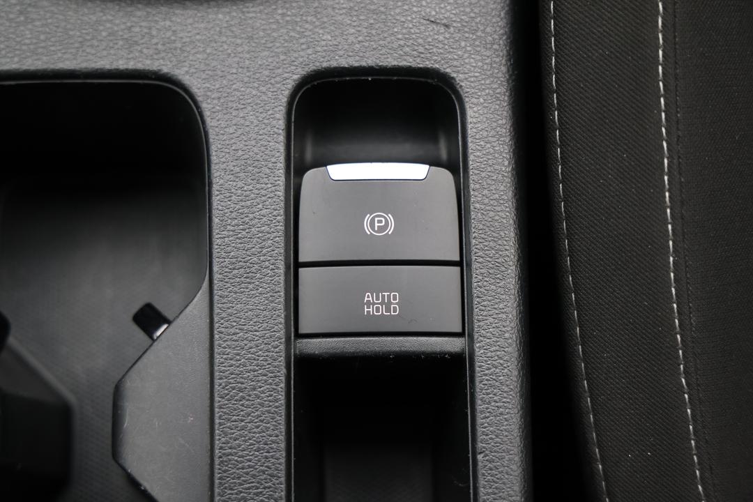 2024 Kia Cerato S Safety Pack, Automatic, 52398 km, Handbrake