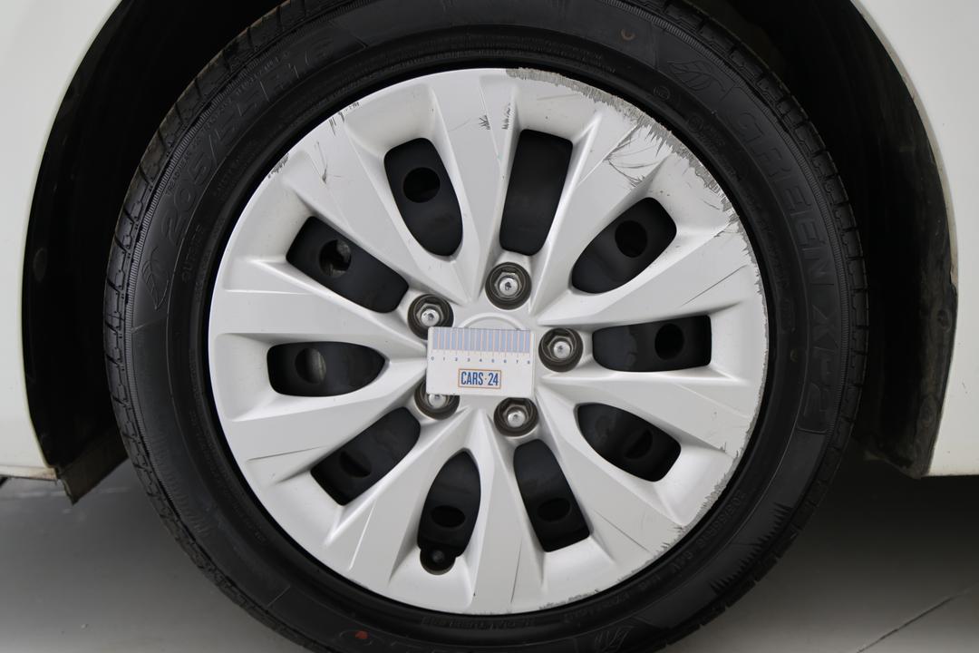 2024 Kia Cerato S Safety Pack, Automatic, 52398 km, Wheels Rim Front RHS Gutter Rash