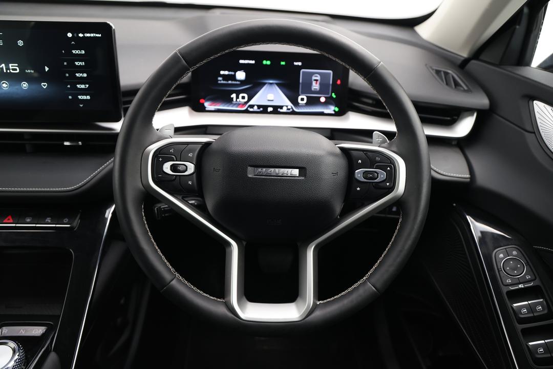 2022 GWM Haval H6 Ultra, Automatic, 23956 km, Steering Wheel Close-up