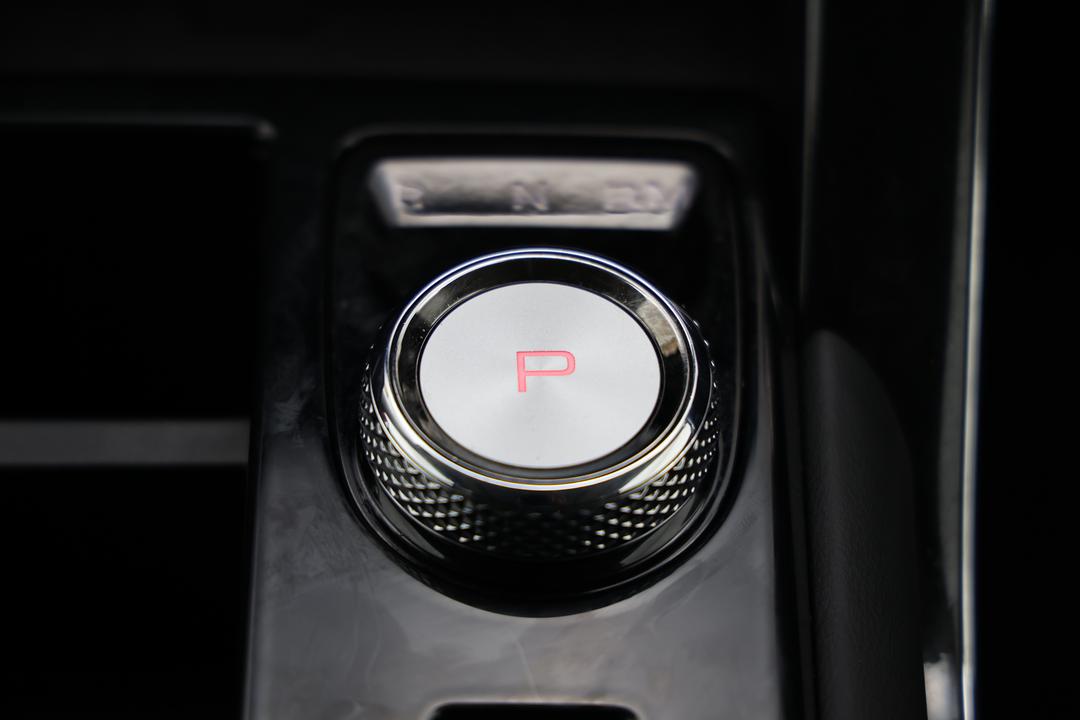2022 GWM Haval H6 Ultra, Automatic, 23956 km, Handbrake