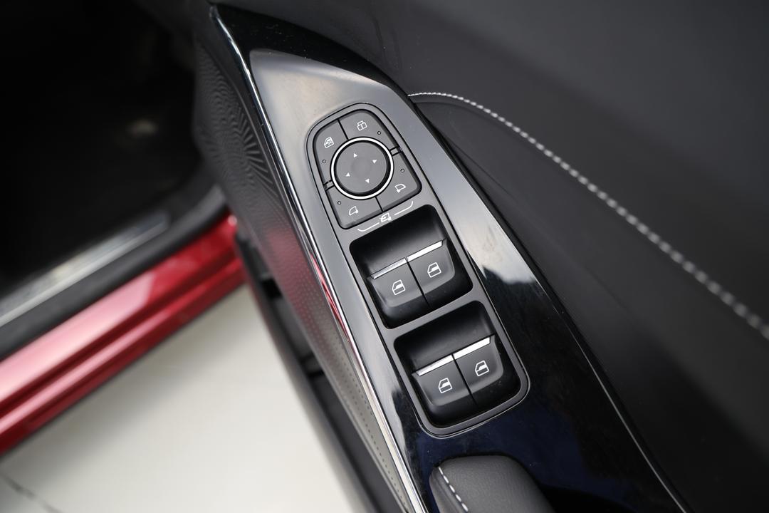 2022 GWM Haval H6 Ultra, Automatic, 23956 km, Drivers Side Door Panel Controls