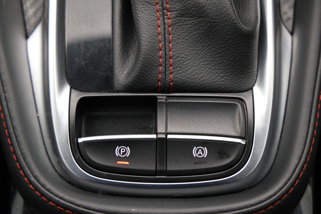 2023 MG Zst Vibe, Automatic, 68102 km, Handbrake