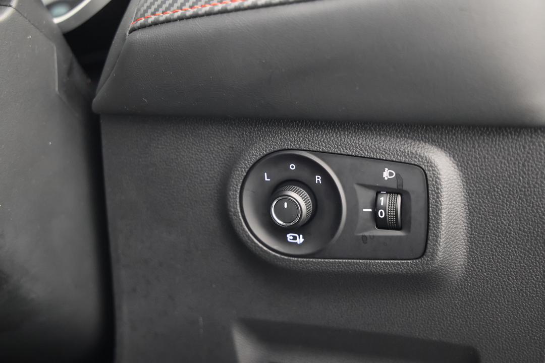 2023 MG Zst Vibe, Automatic, 68102 km, Utility Switches/Buttons
