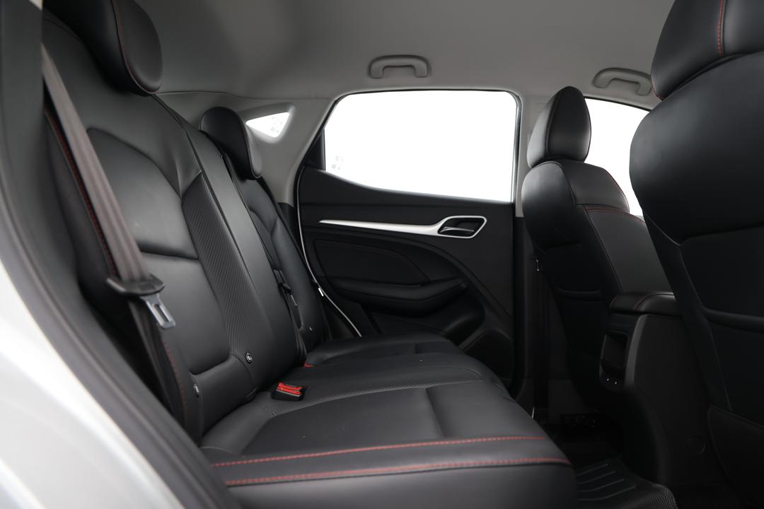 2023 MG Zst Vibe, Automatic, 68102 km, Right Side Rear Door Cabin View