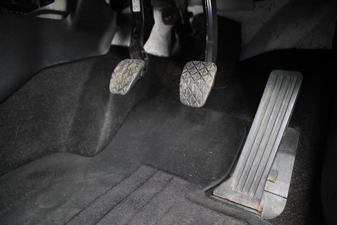 2018 Mazda 3 Maxx Sport, Manual, 57009 km, Pedals and Footmat
