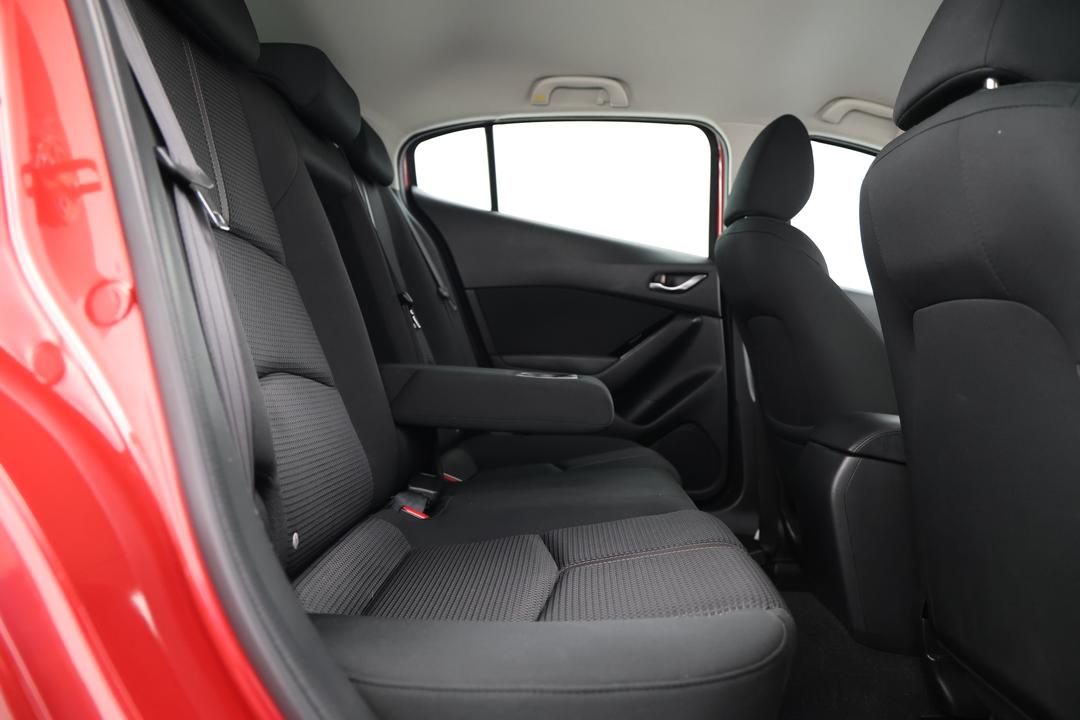 2018 Mazda 3 Maxx Sport, Manual, 57009 km, Right Side Rear Door Cabin View