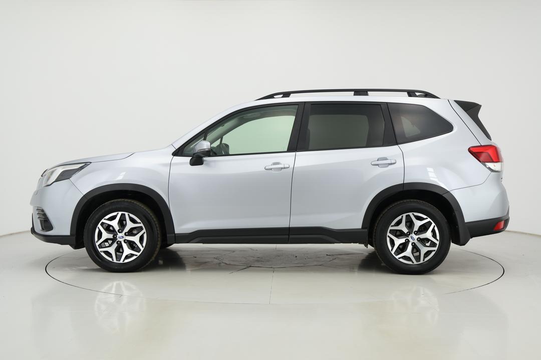 2024 Subaru Forester 2.5i (AWD), Automatic, 39133 km, Left Side View