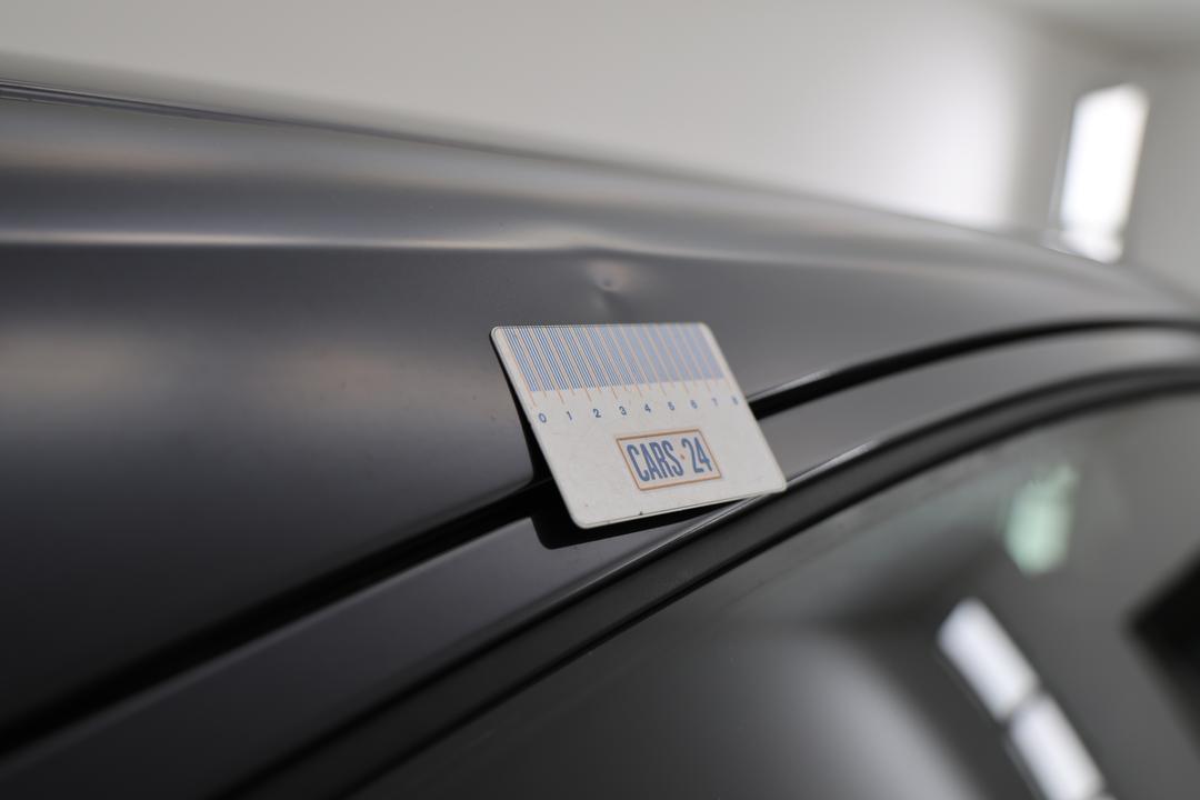 2019 Honda HR-V Vti, Automatic, 119043 km, Roof Dent
