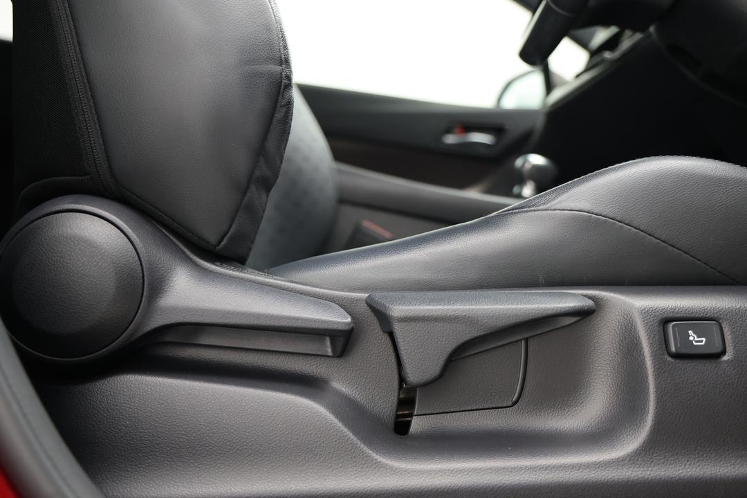 2018 Toyota C-HR Koba (2WD), Automatic, 42043 km, Drivers Side Adjustment Panel