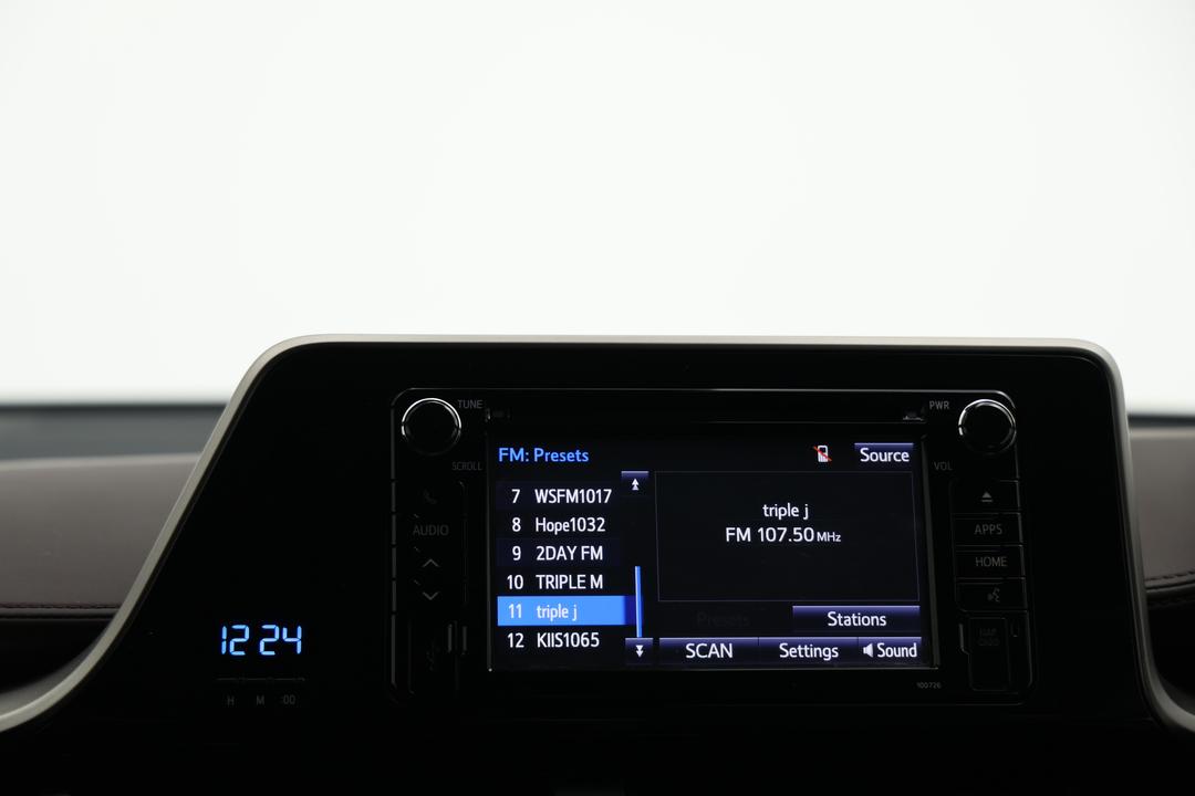 2018 Toyota C-HR Koba (2WD), Automatic, 42043 km, Infotainment System