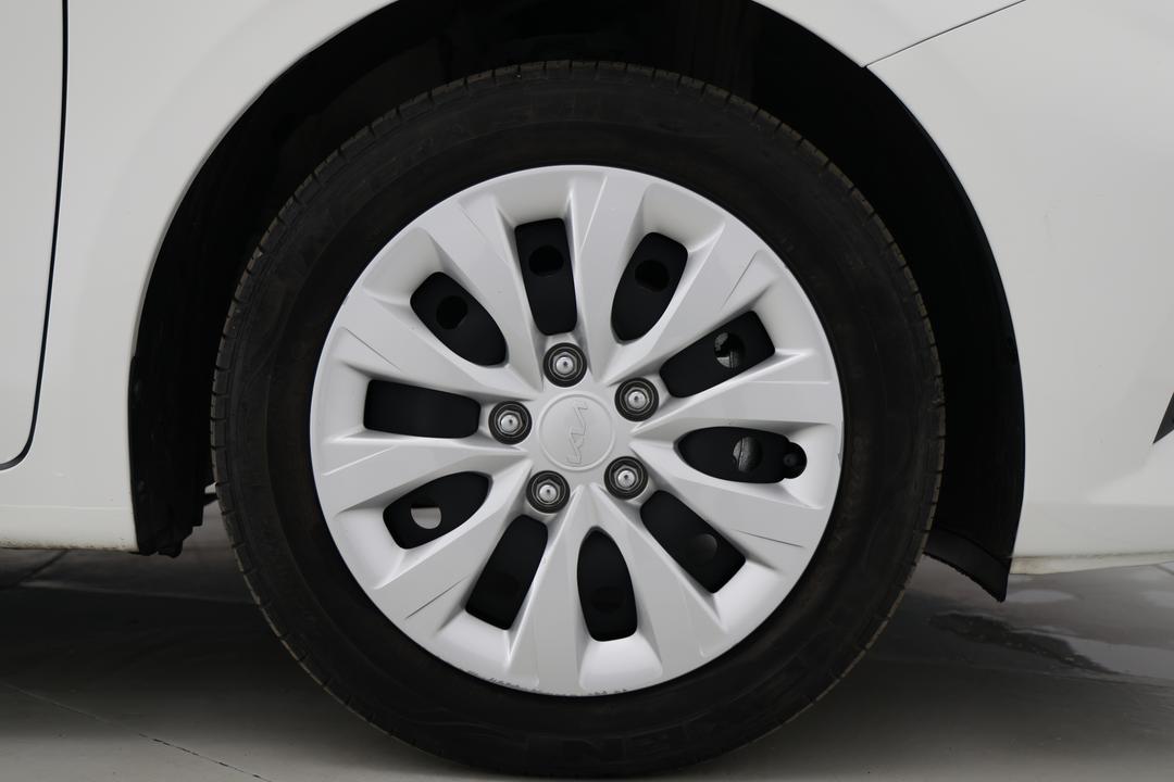 2024 Kia Cerato S, Automatic, 54316 km, Right Front Wheel