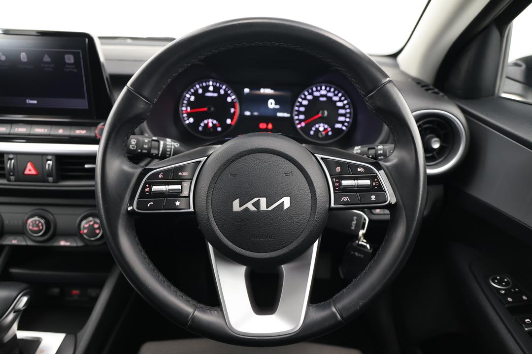 2024 Kia Cerato S, Automatic, 54316 km, Steering Wheel Close-up