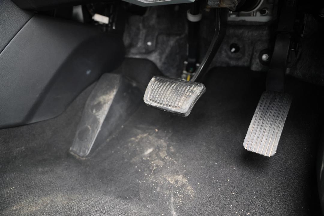 2024 Kia Cerato S, Automatic, 54316 km, Pedals and Footmat