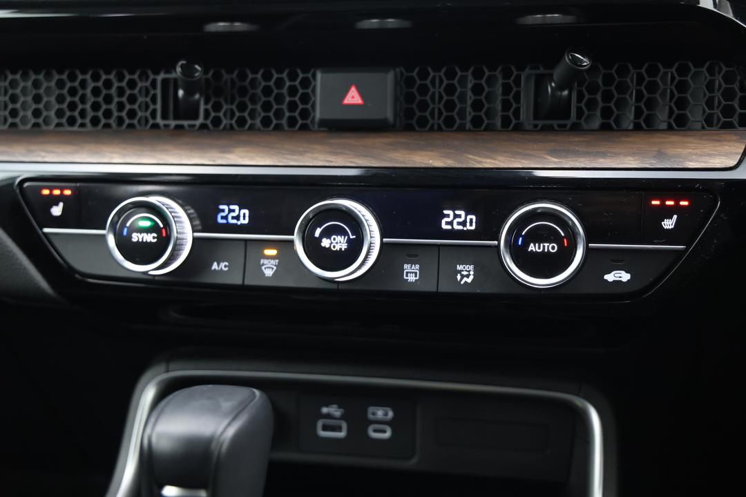 2023 Honda CR-V Vti Lx (AWD) 5 Seats, Automatic, 25540 km, Ventilated Seats
