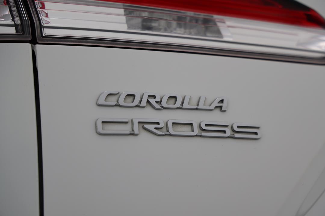 2023 Toyota Corolla Cross Gx 2WD Hybrid, Automatic, 56935 km, Badge (Boot Left Side)