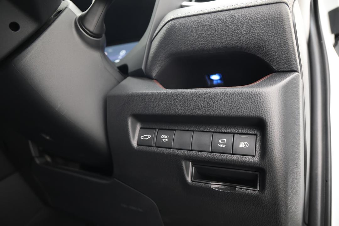 2024 Toyota RAV4 Cruiser (2WD) Hybrid, Automatic, 31242 km, Utility Switches/Buttons