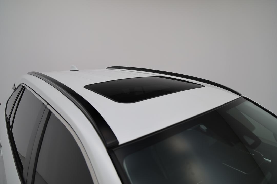 2024 Toyota RAV4 Cruiser (2WD) Hybrid, Automatic, 31242 km, Roof/Sunroof View