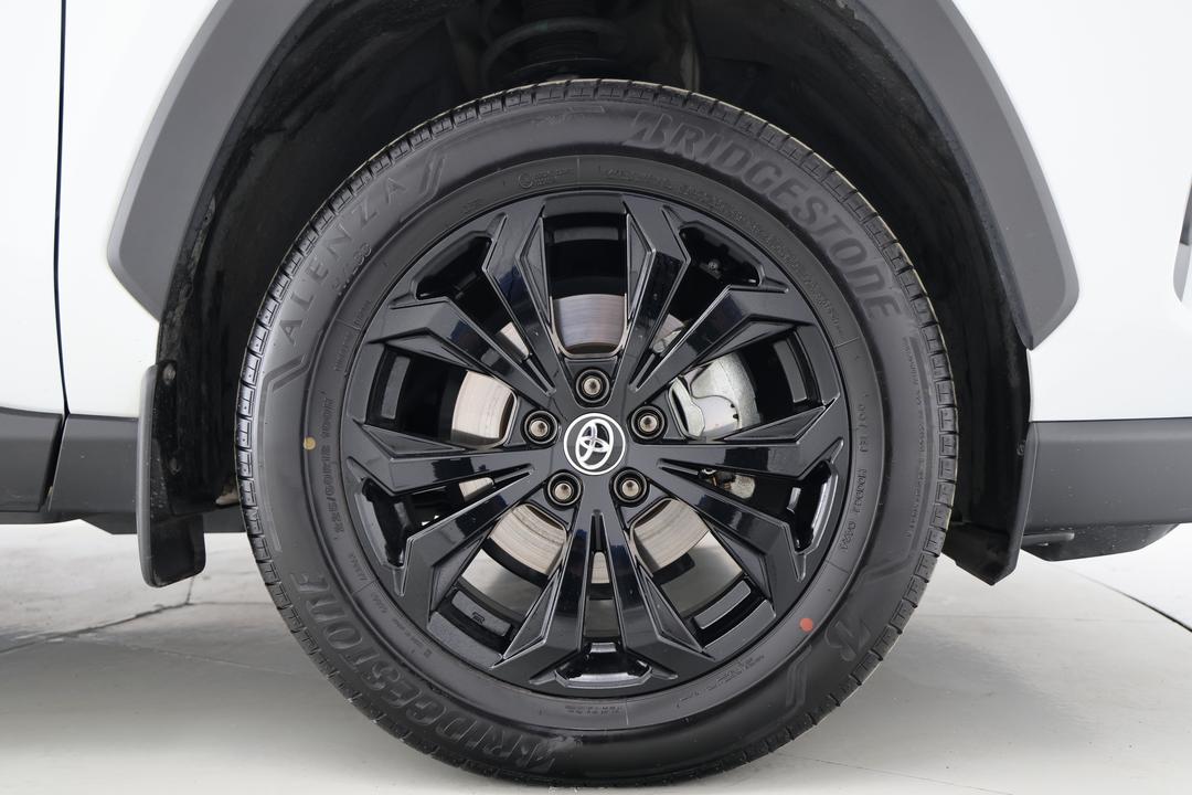 2024 Toyota RAV4 Cruiser (2WD) Hybrid, Automatic, 31242 km, Right Front Wheel