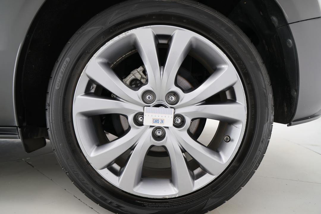 2023 Mazda CX-30 G20 Evolve (FWD), Automatic, 45454 km, Tyres Rear LHS Scratch