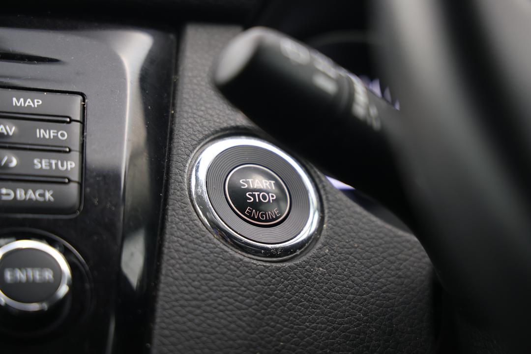 2019 Nissan Qashqai St+, Automatic, 91211 km, Keyless / Button Start