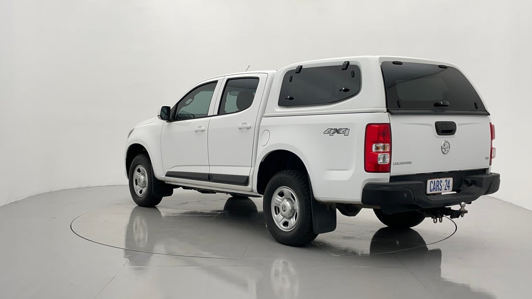 Left Back Diagonal (45- Degree) View