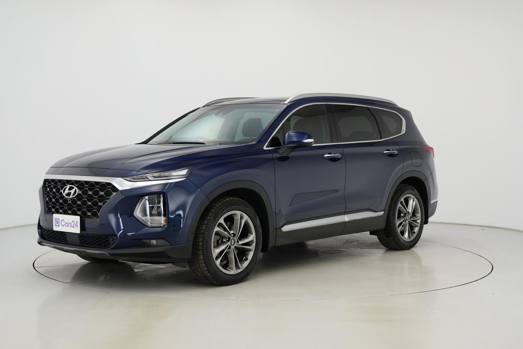 2018 Hyundai Santa Fe Highlander Crdi (4x4), Automatic, 83738 km, Left Front Diagonal (45- Degree) View