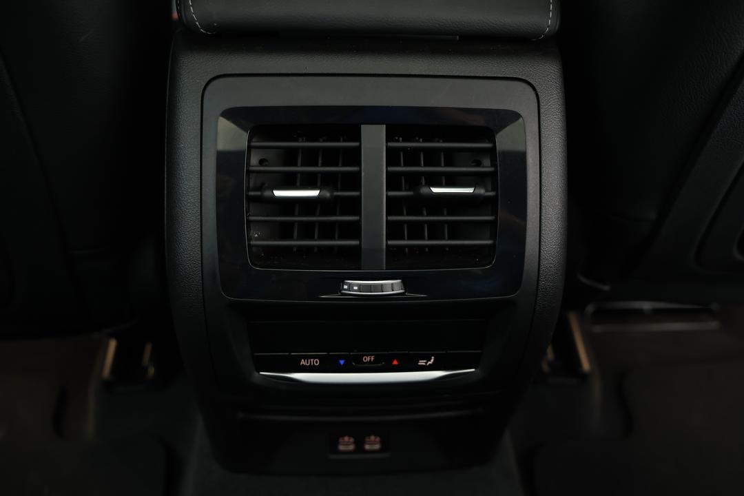 2021 BMW X3 xDrive30i M Sport, Automatic, 28610 km, Rear A/C Vent