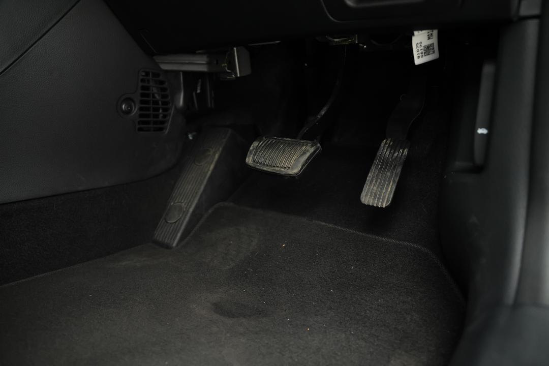 2024 Kia Picanto Sport (pe2), Automatic, 15520 km, Dashboard View