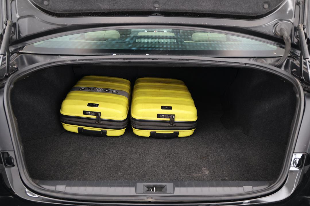 2015 Subaru Liberty 3.6r, Automatic, 114545 km, Boot Inside View with Luggage