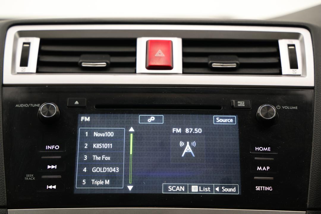 2015 Subaru Liberty 3.6r, Automatic, 114545 km, Infotainment System