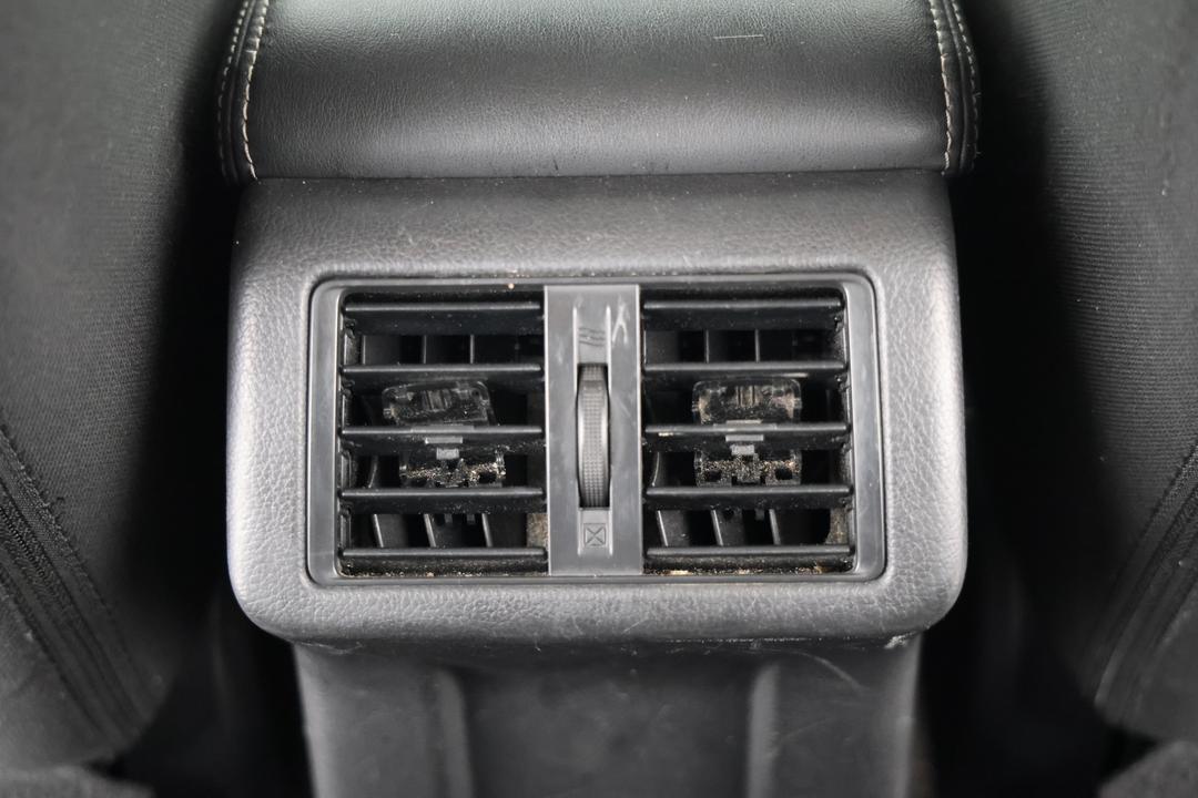 2019 Mitsubishi Outlander Es 7 Seat (AWD), Automatic, 87828 km, Rear A/C Vent