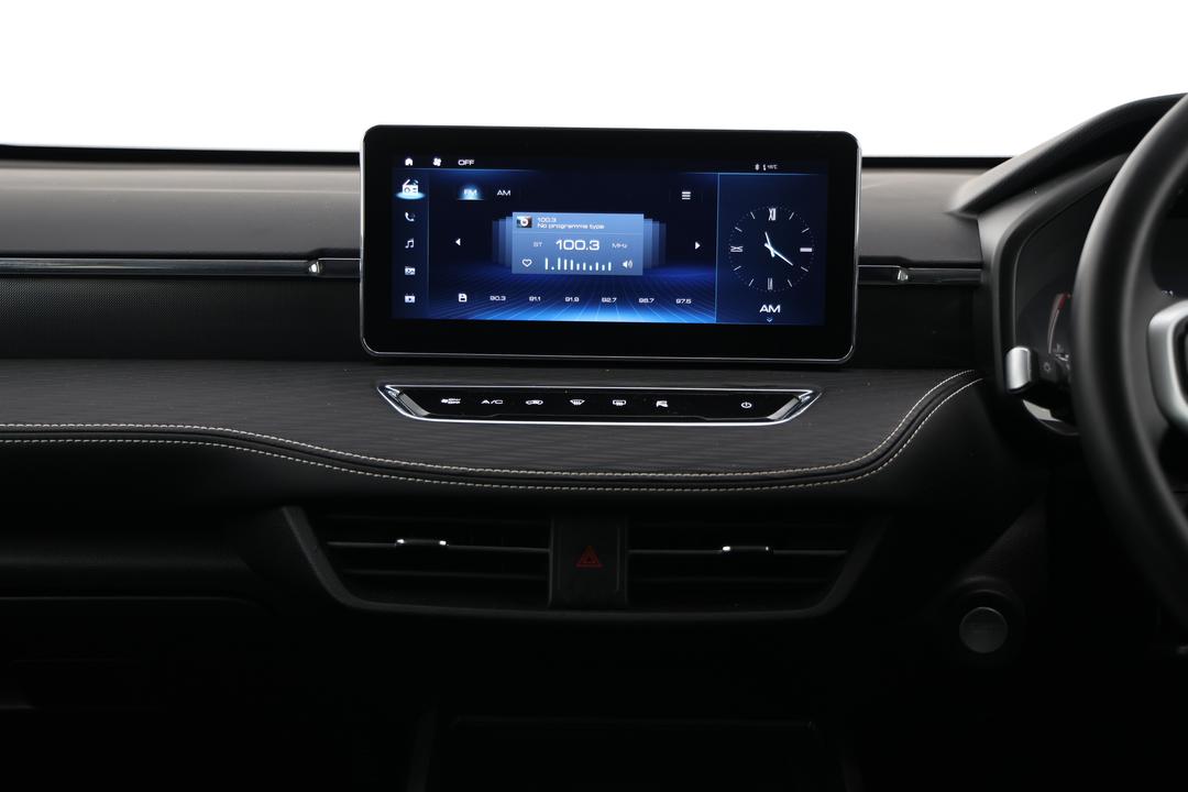 2021 GWM Haval Jolion Lux, Automatic, 76073 km, Center Console