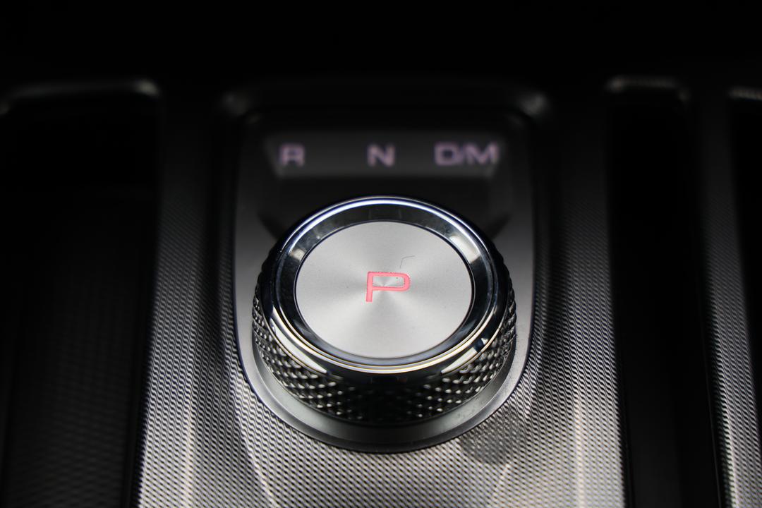2021 GWM Haval Jolion Lux, Automatic, 76073 km, Gear Lever 