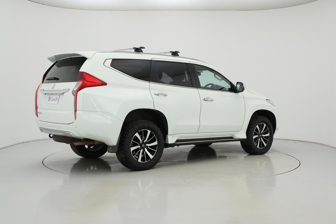 2019 Mitsubishi Pajero Sport Gls (4x4) 5 Seat, Automatic, 100078 km, Right Back Diagonal (45- Degree) View