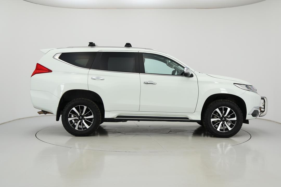 2019 Mitsubishi Pajero Sport Gls (4x4) 5 Seat, Automatic, 100078 km, Right Side View