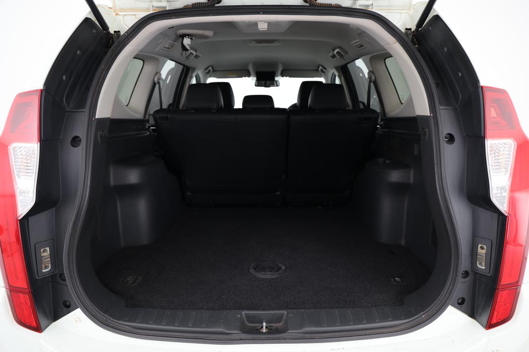 2019 Mitsubishi Pajero Sport Gls (4x4) 5 Seat, Automatic, 100078 km, Boot Inside View