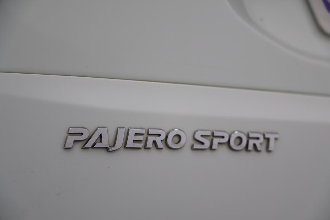 2019 Mitsubishi Pajero Sport Gls (4x4) 5 Seat, Automatic, 100078 km, Badge (Boot Left Side)