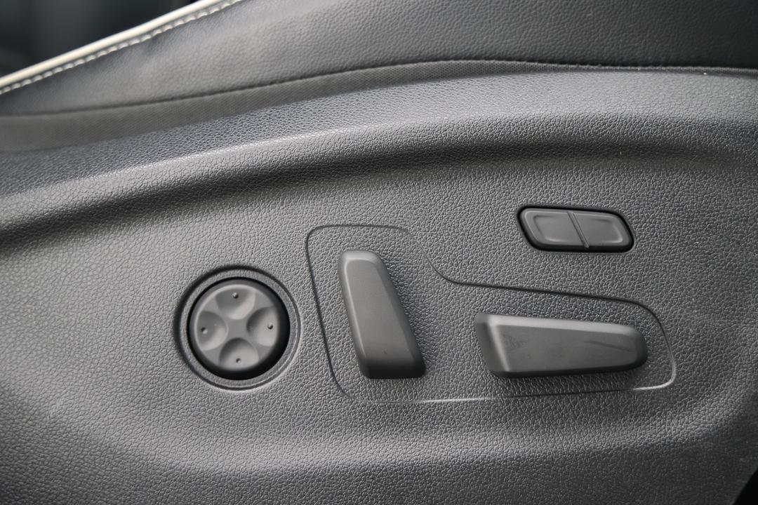 2018 Kia Sorento Gt-line (4x4), Automatic, 80100 km, Drivers Side Adjustment Panel