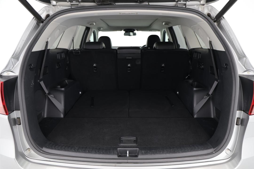 2018 Kia Sorento Gt-line (4x4), Automatic, 80100 km, Boot Inside View